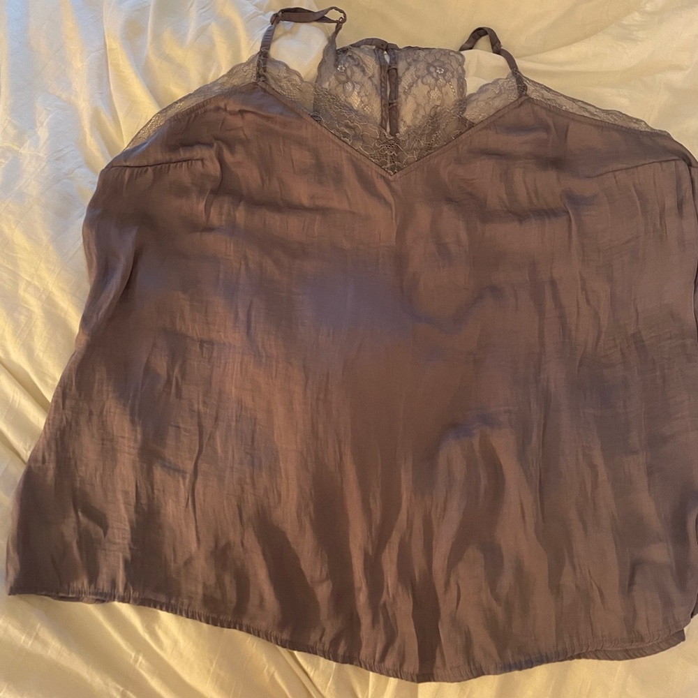 Purple torrid lace trimmed tank top size 4